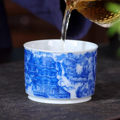 Blue & White 'Daming Palace' Straight Sided Cup