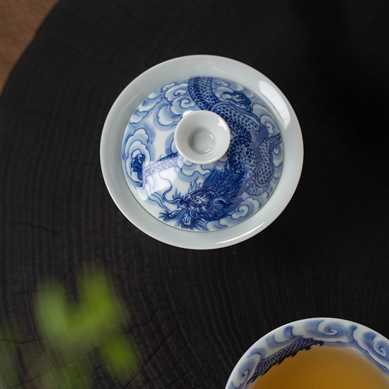 Blue & White extending auspicious cloud and dragon motif Gaiwan (Two Piece) - Zen&Sip