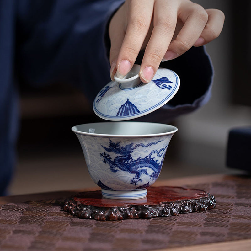 Blue & White Waves And Dragon Motif Gaiwan (Two Piece)