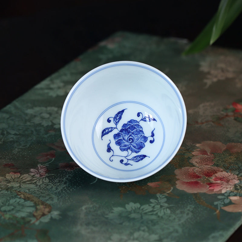 Blue & White Lotus Scroll Master Cup - Zen&Sip