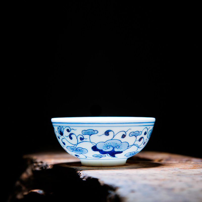 Blue & White Ruyi Cup Pu'er Master Cup - Zen&Sip